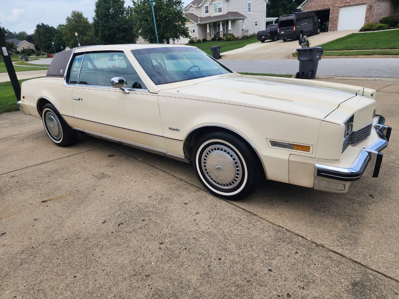 Oldsmobile Toronado 2dr Coupe Custom Brougham 1983