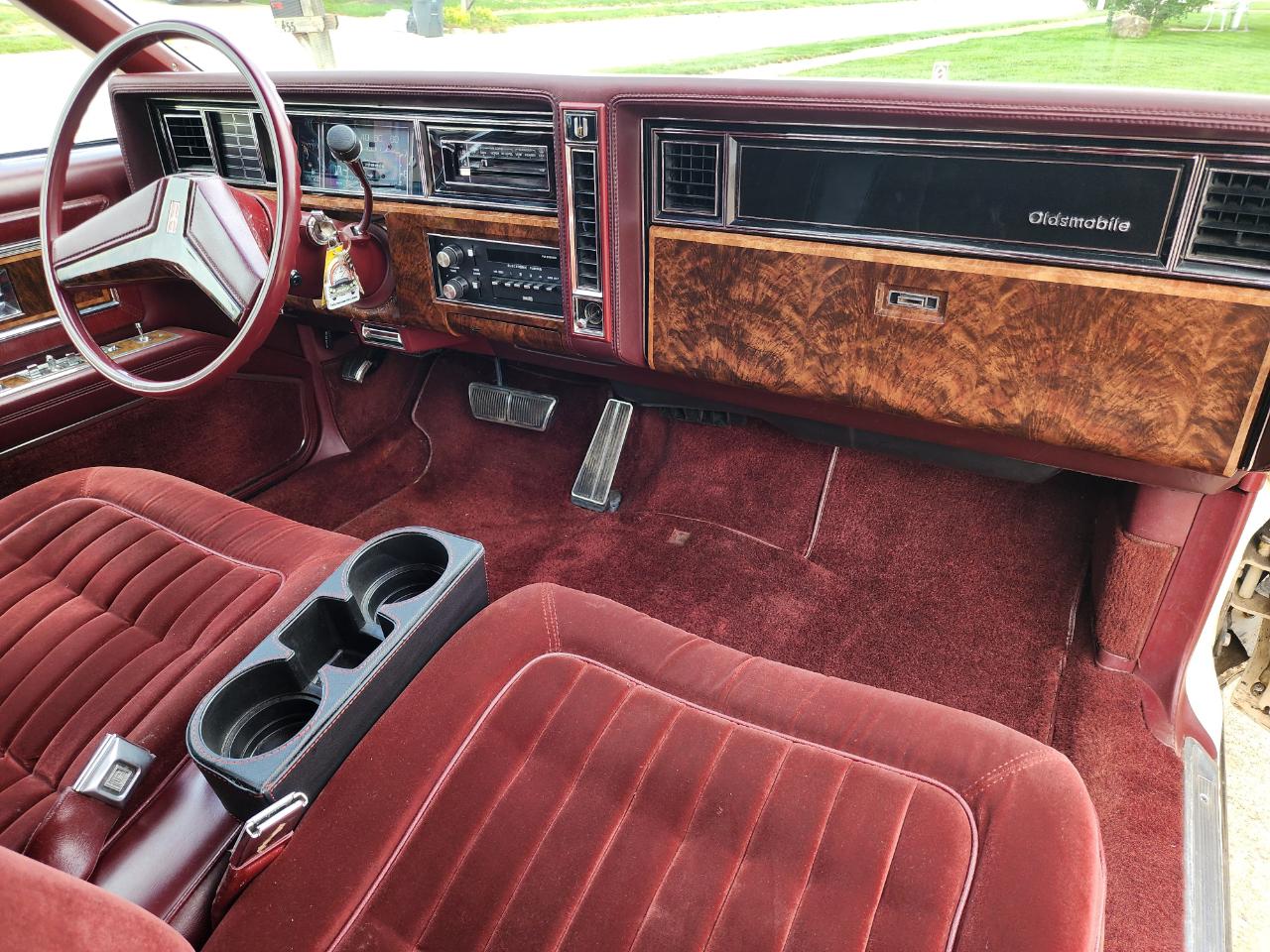 Oldsmobile Toronado 2dr Coupe Custom Brougham 1983