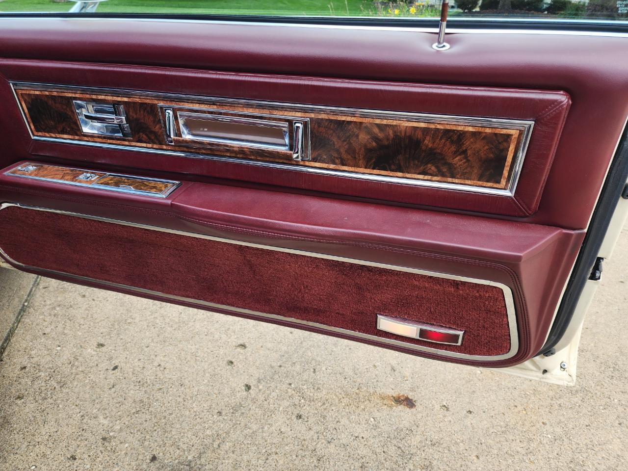 Oldsmobile Toronado 2dr Coupe Custom Brougham 1983