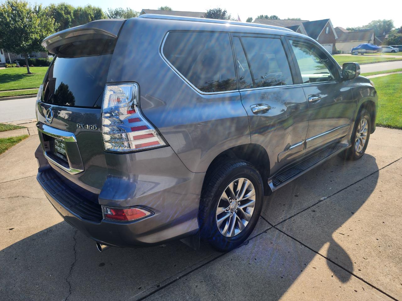 Lexus GX 460 4WD 4dr Luxury 2016