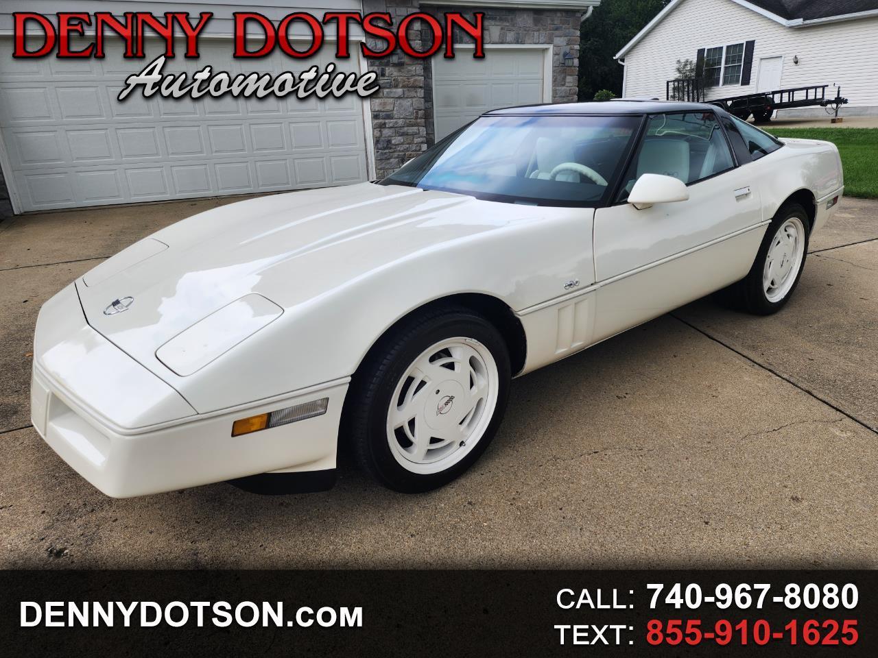 1988 Chevrolet Corvette 2dr Hatchback Coupe