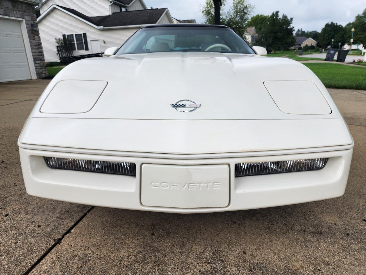 Chevrolet Corvette 2dr Hatchback Coupe 1988