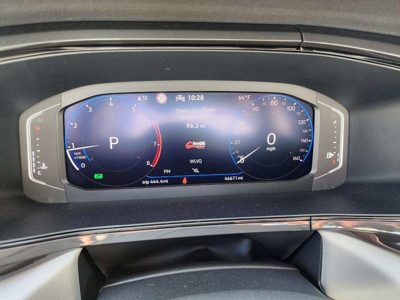 Volkswagen Taos SEL FWD 2022