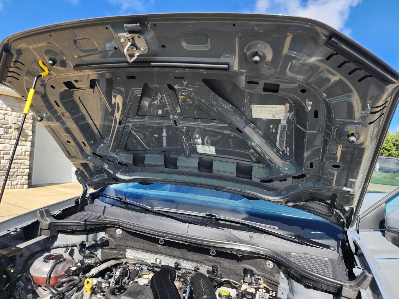 Volkswagen Taos SEL FWD 2022
