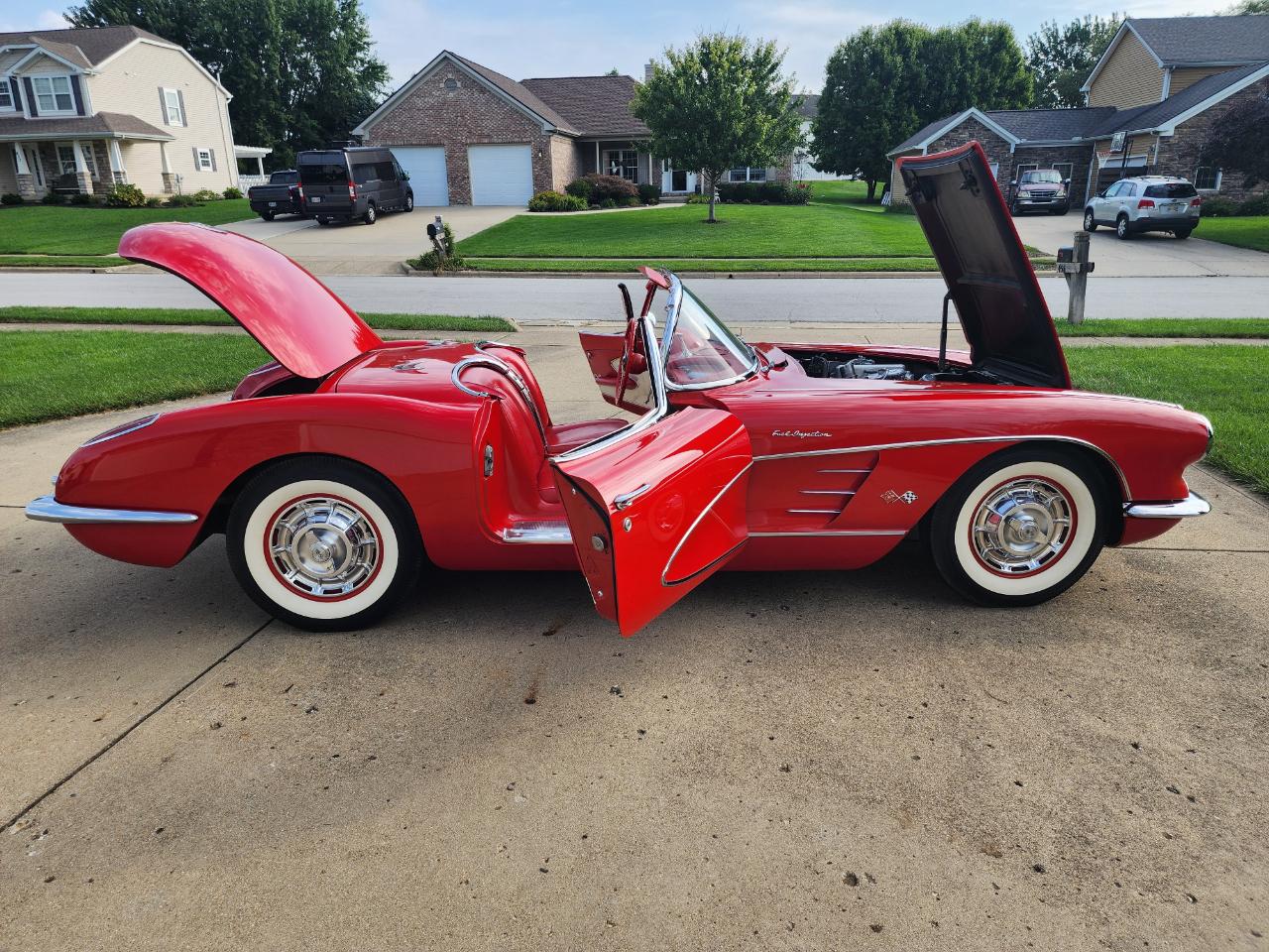 Chevrolet Corvette Convertible 1960