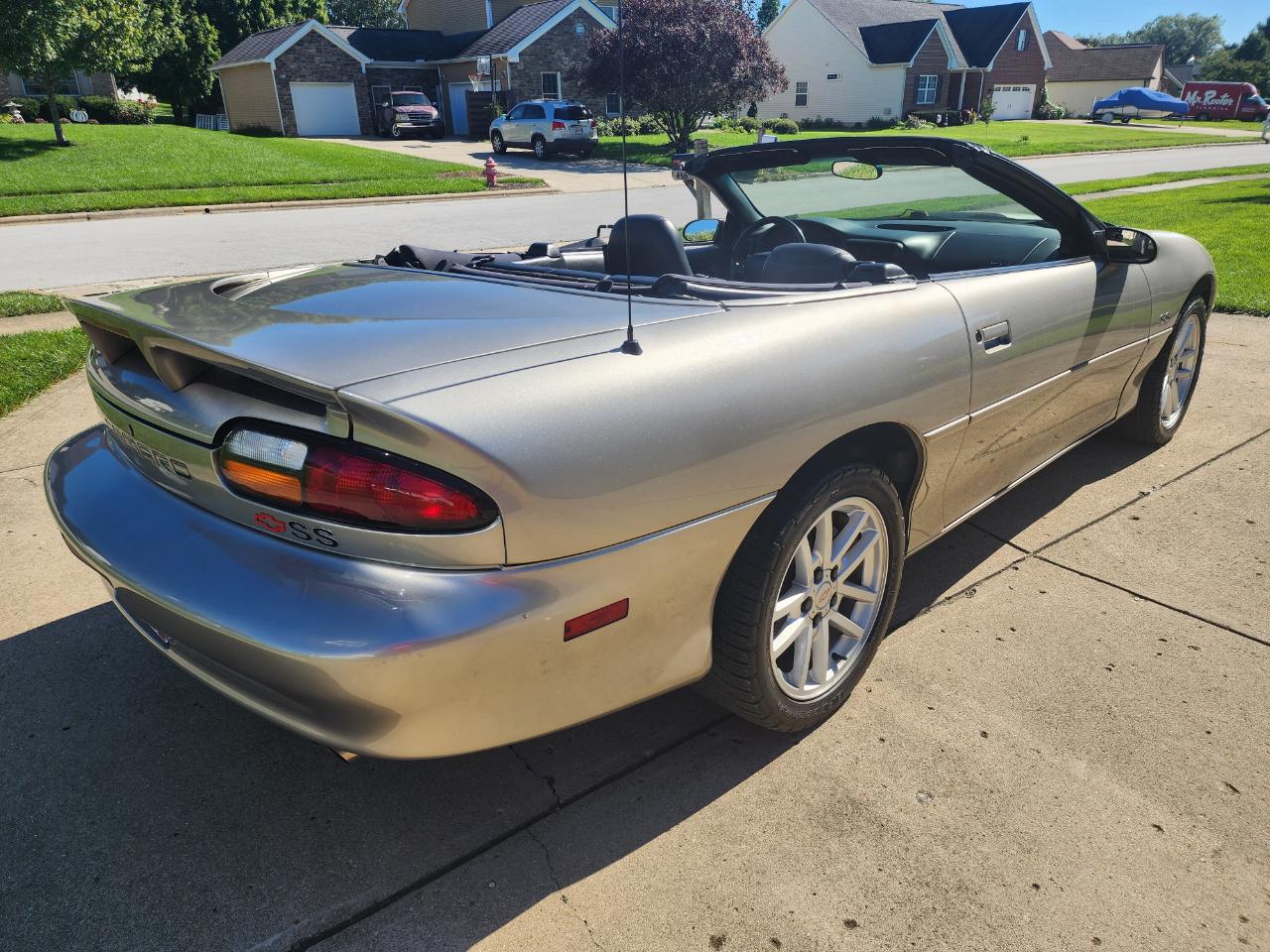 Chevrolet Camaro 2dr Convertible SS 2002