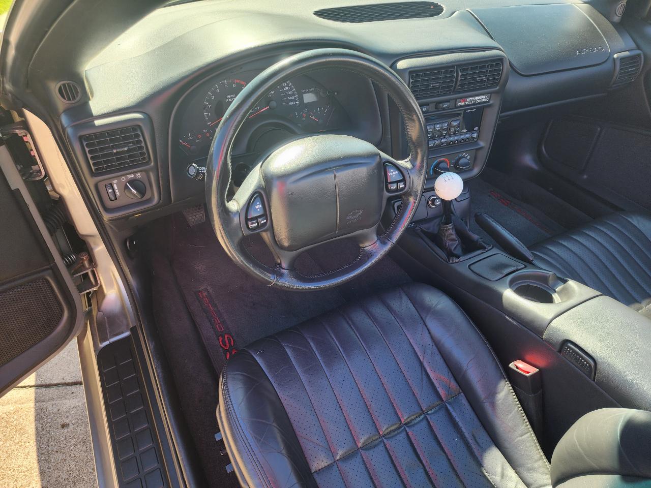 Chevrolet Camaro 2dr Convertible SS 2002