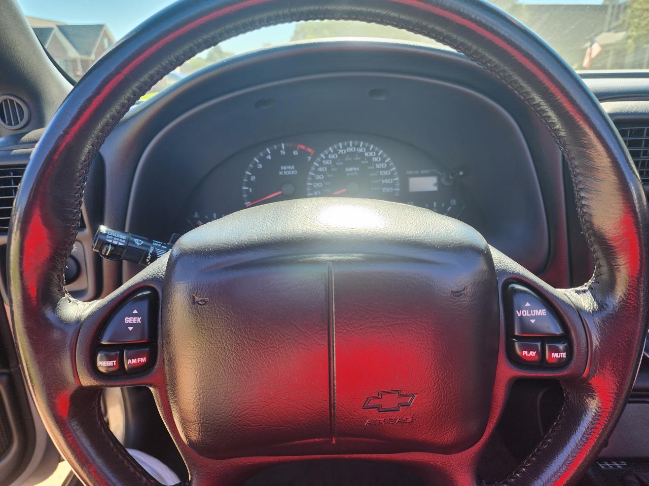 Chevrolet Camaro 2dr Convertible SS 2002