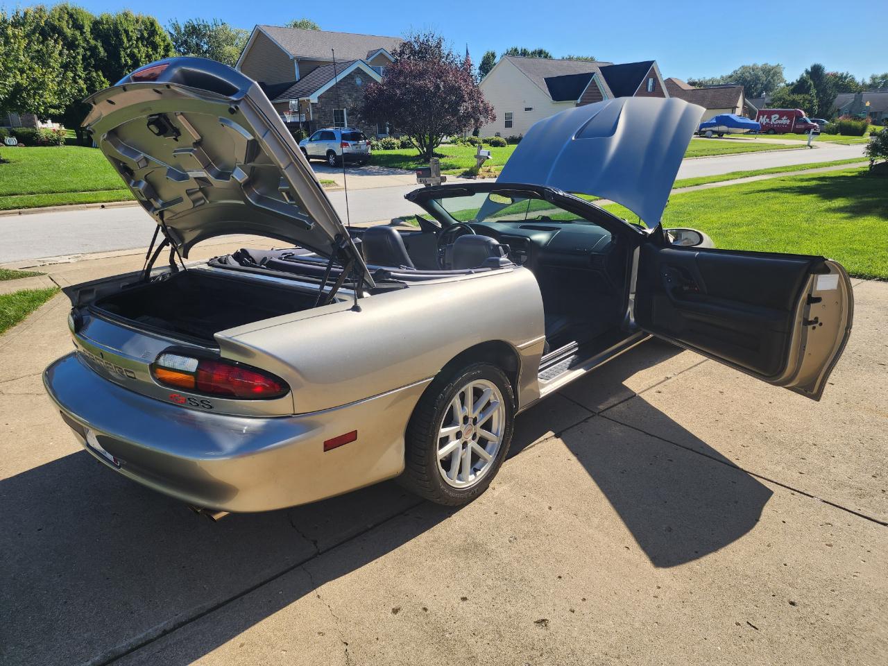Chevrolet Camaro 2dr Convertible SS 2002