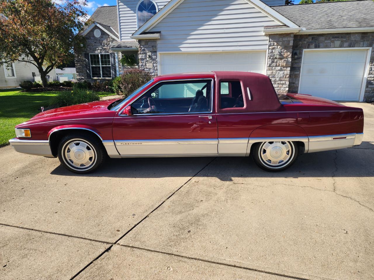 Cadillac Fleetwood 2dr Coupe 1992