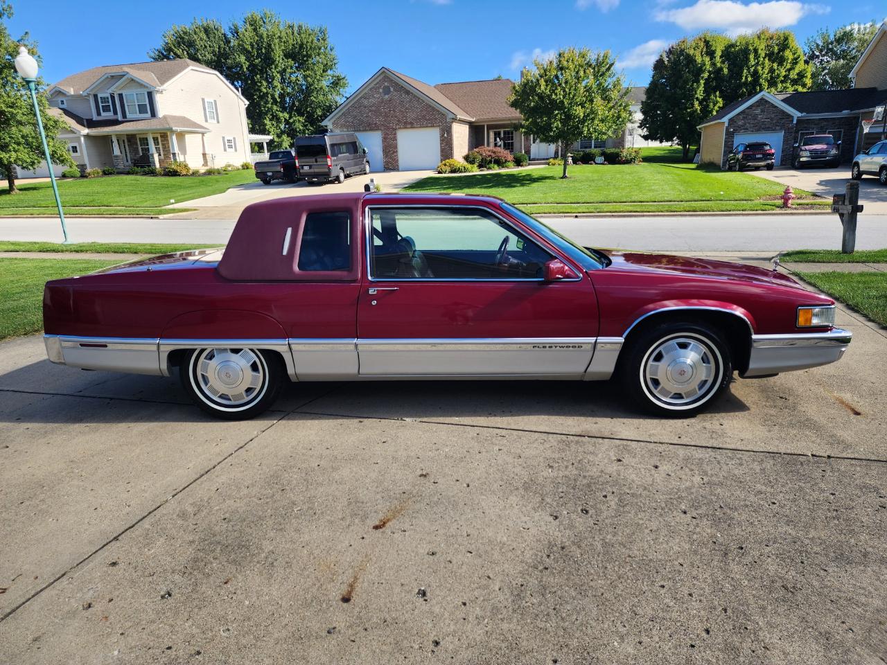 Cadillac Fleetwood 2dr Coupe 1992