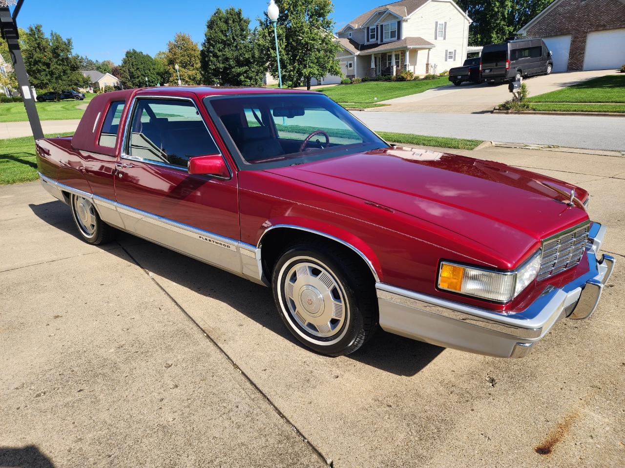Cadillac Fleetwood 2dr Coupe 1992