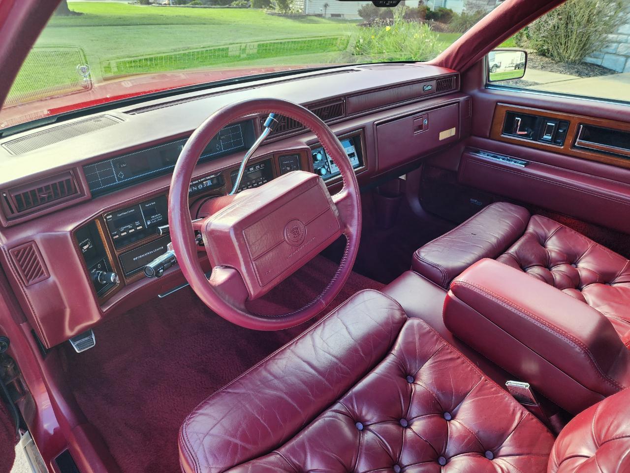 Cadillac Fleetwood 2dr Coupe 1992