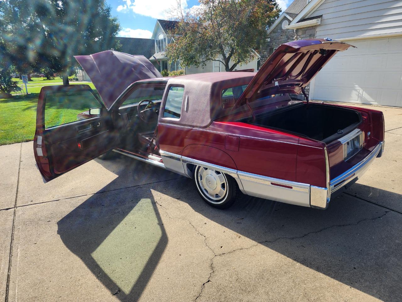 Cadillac Fleetwood 2dr Coupe 1992