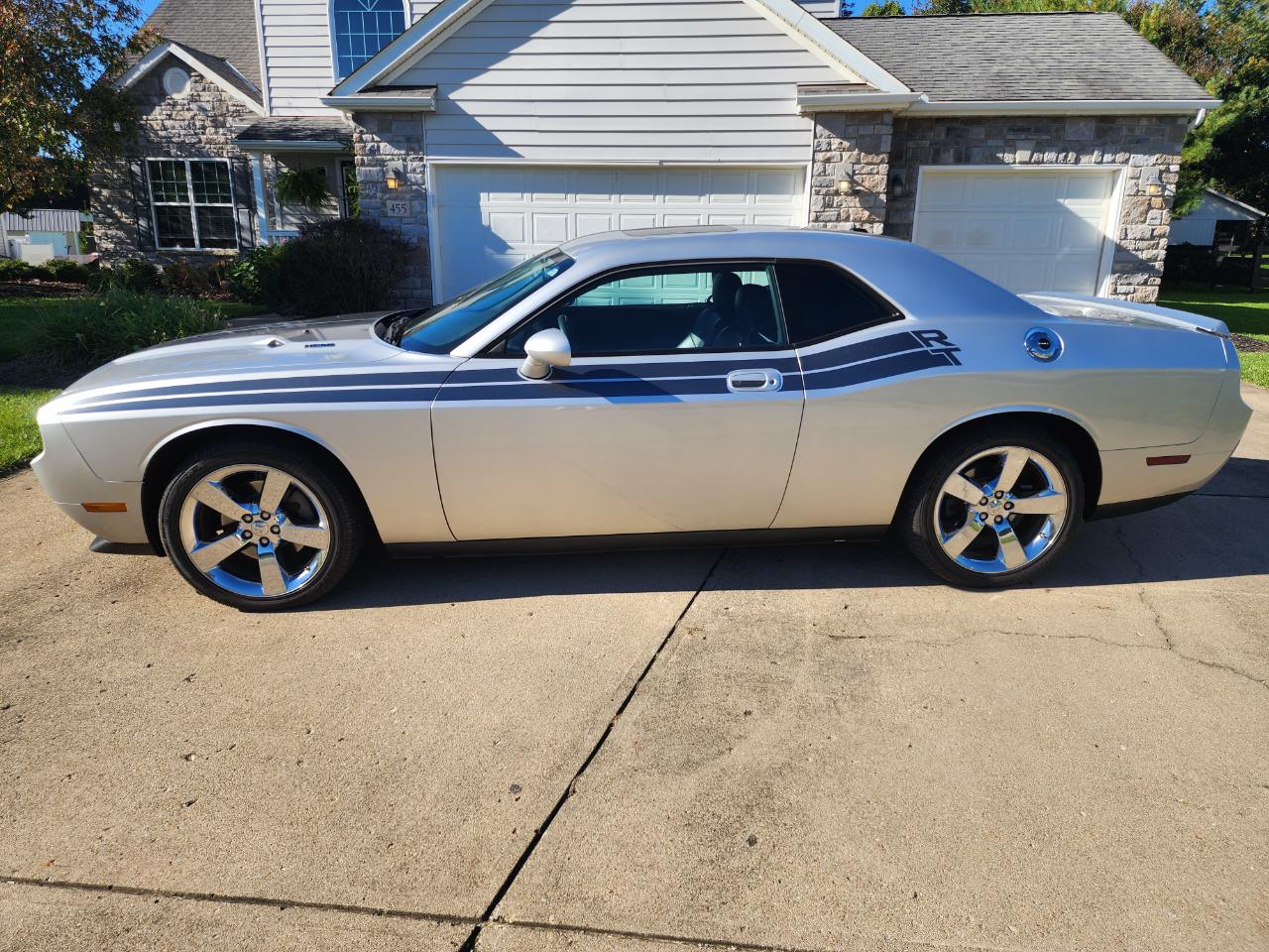 Dodge Challenger 2dr Cpe R/T 2009