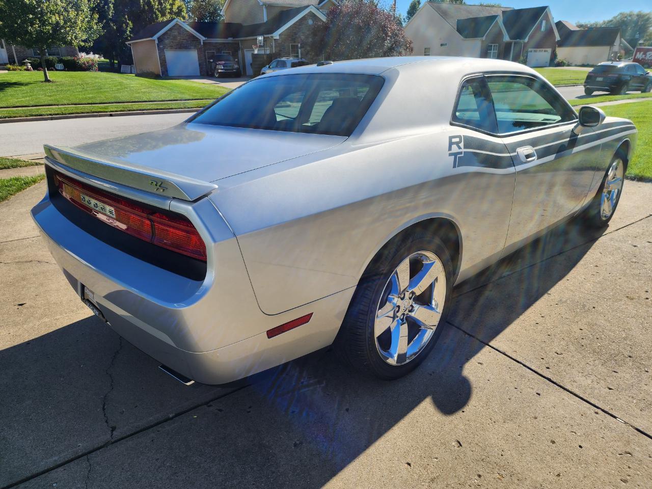 Dodge Challenger 2dr Cpe R/T 2009