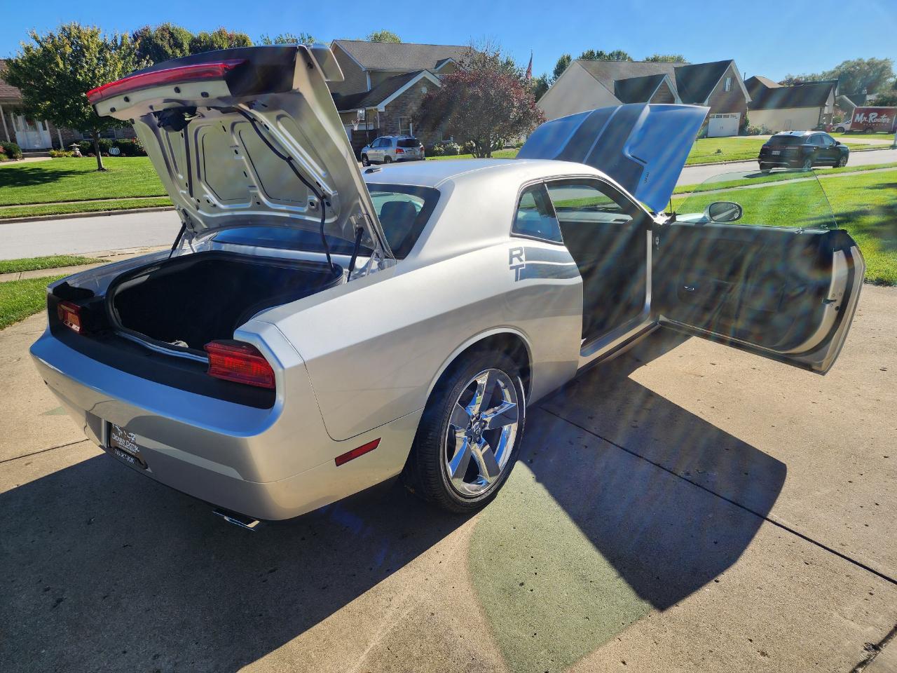 Dodge Challenger 2dr Cpe R/T 2009