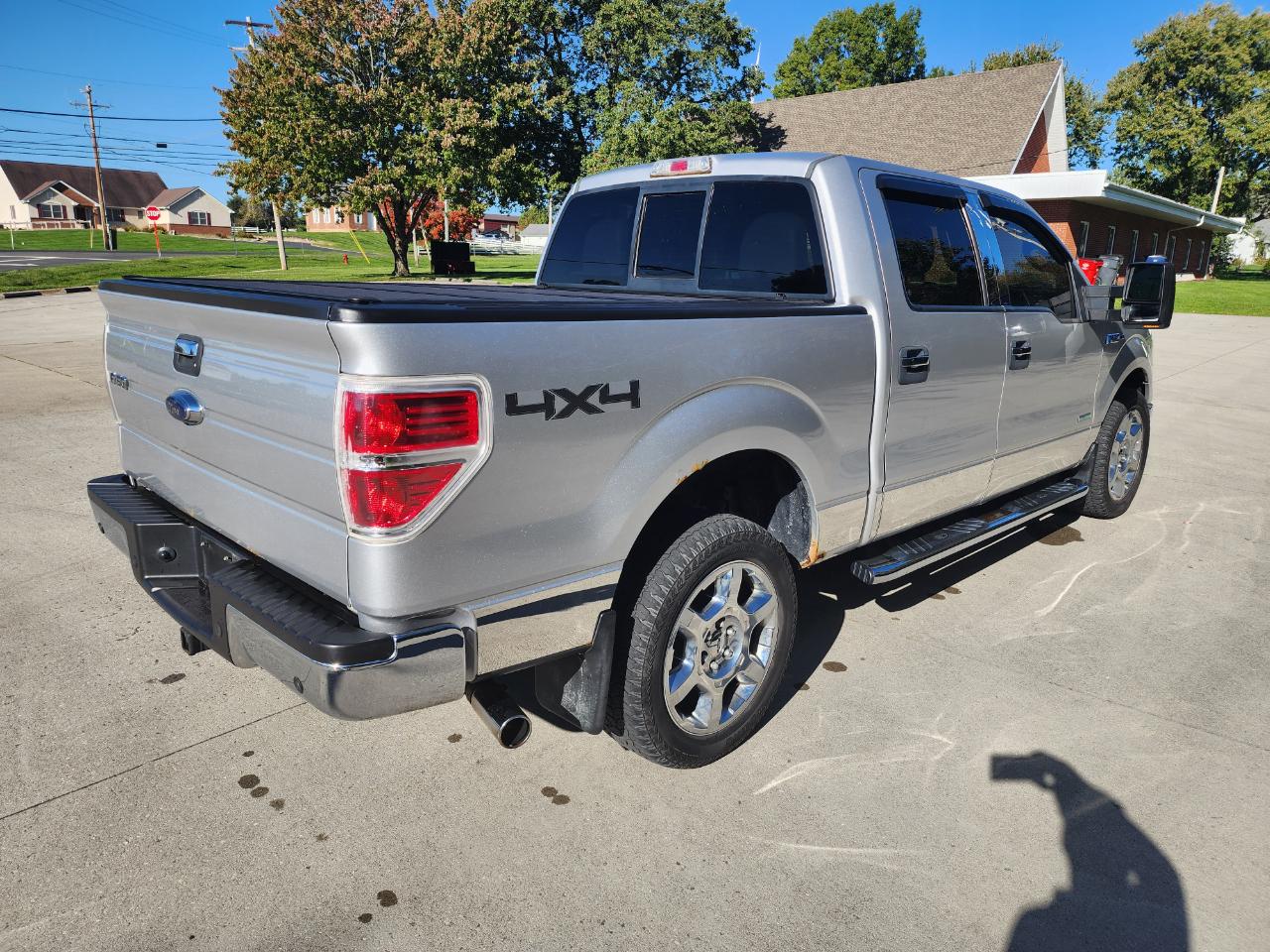 Ford F-150 4WD SuperCrew 145" XLT 2014