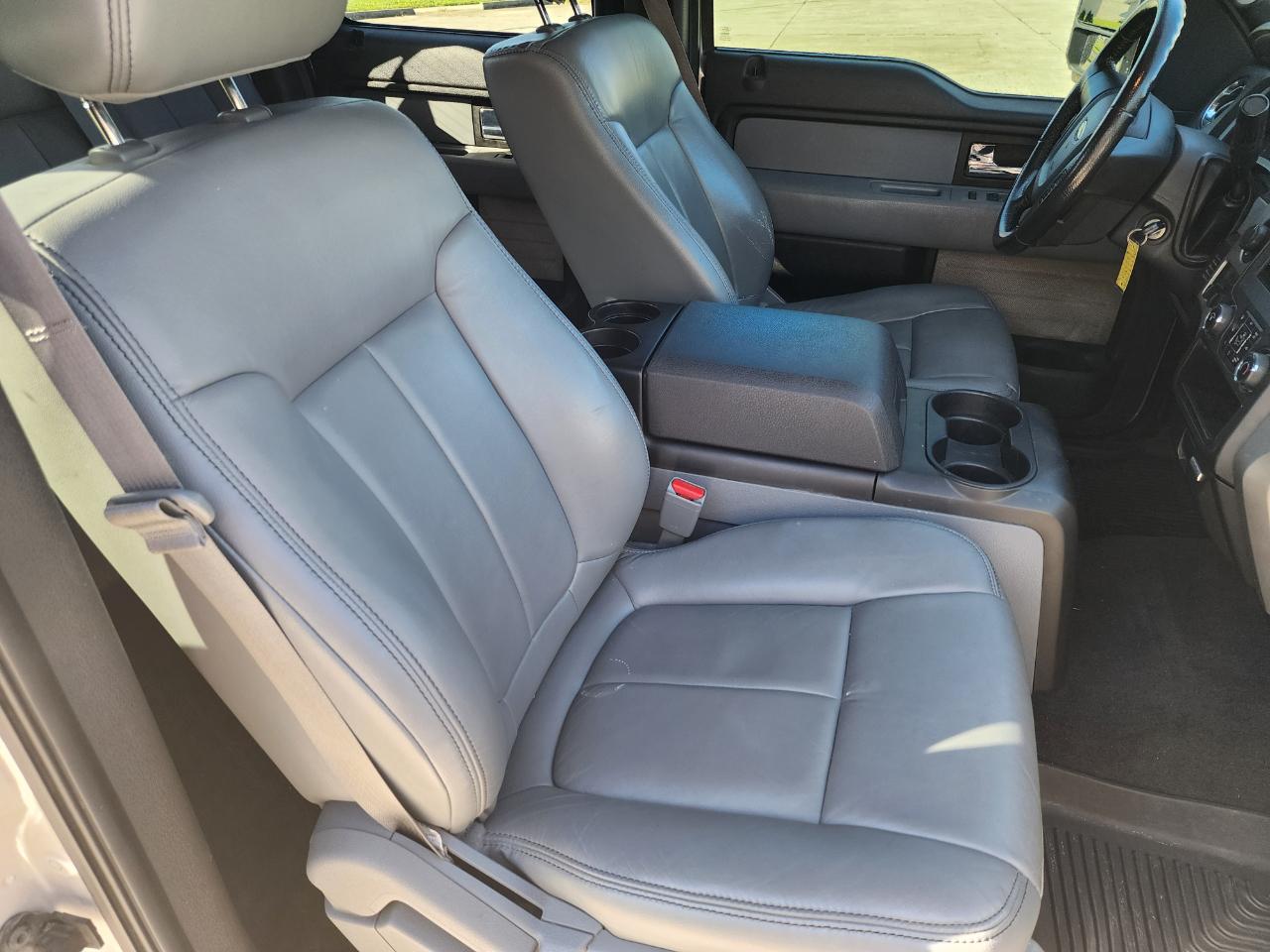 Ford F-150 4WD SuperCrew 145" XLT 2014