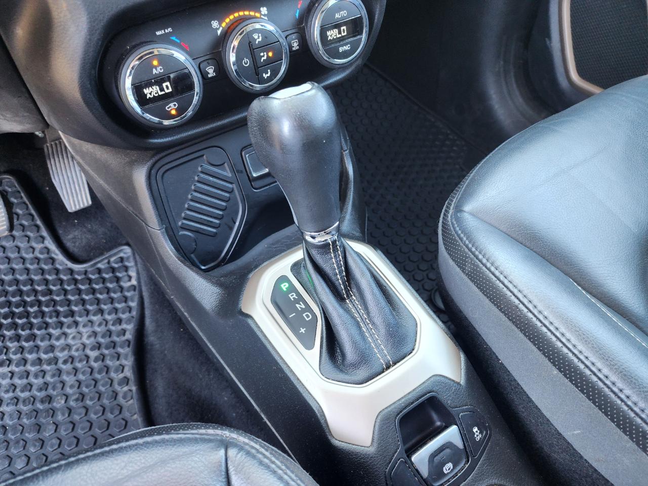 Jeep Renegade FWD 4dr Limited 2016