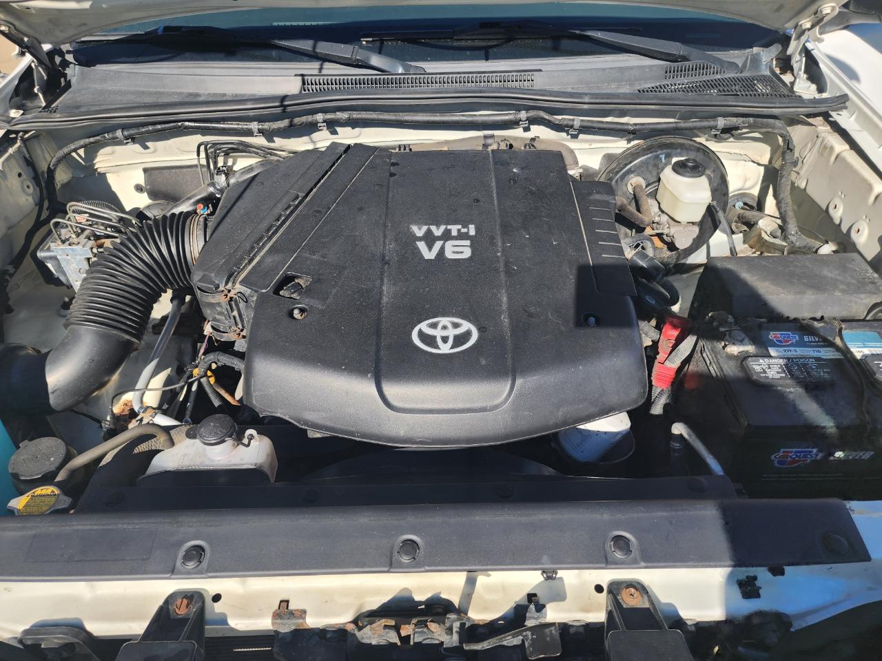 Toyota Tacoma 4WD SR5 Double Cab 5' Bed V6 AT (Natl) 2008