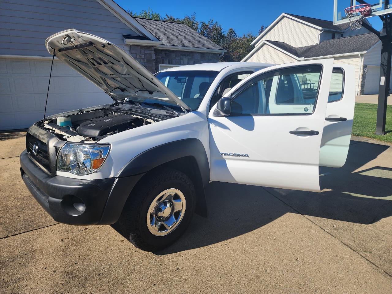 Toyota Tacoma 4WD SR5 Double Cab 5' Bed V6 AT (Natl) 2008