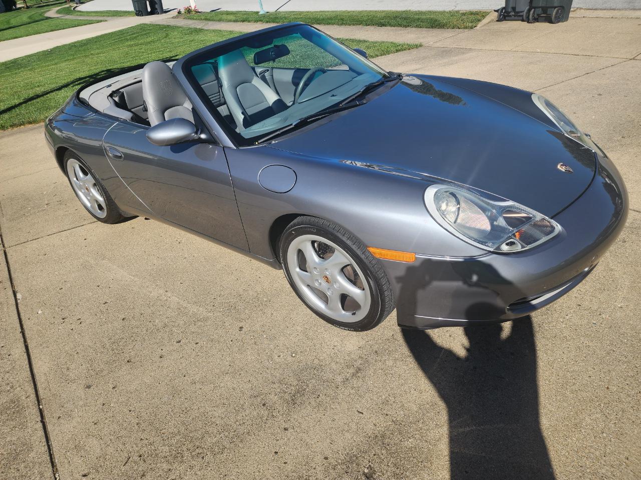 Porsche 911 Carrera 2dr Cabriolet Carrera 4 2001