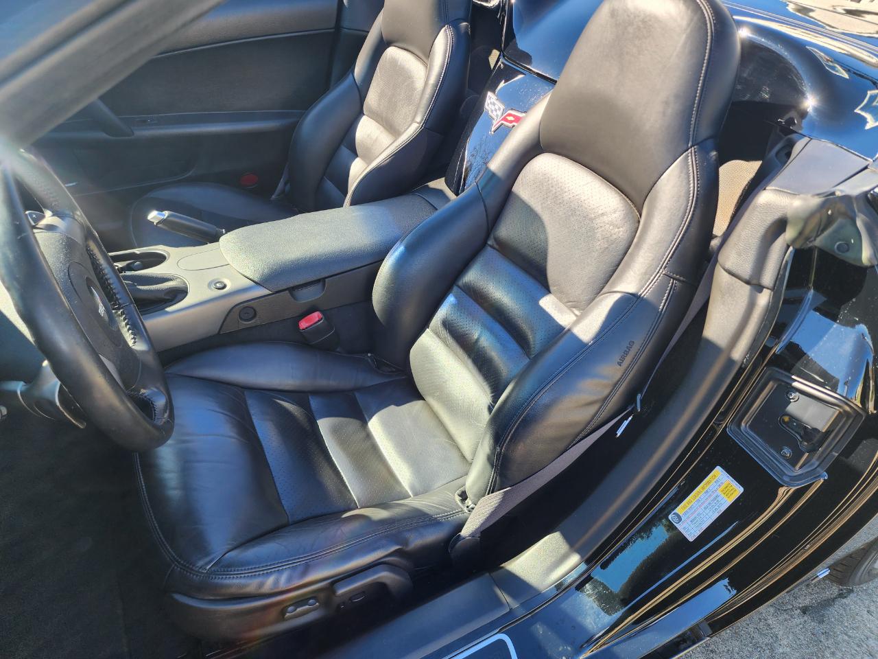 Chevrolet Corvette 2dr Conv 2006