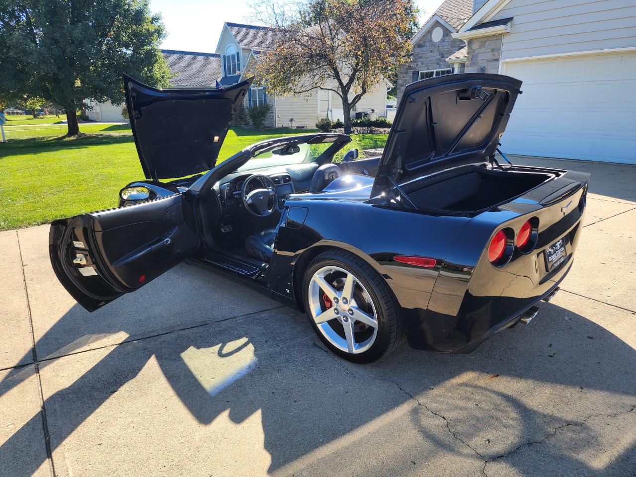 Chevrolet Corvette 2dr Conv 2006
