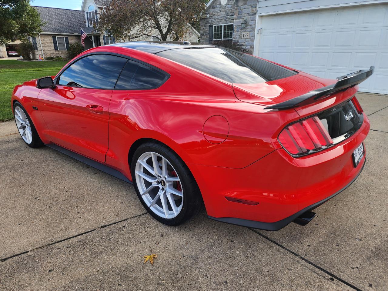 Ford Mustang 2dr Fastback GT Premium 2015