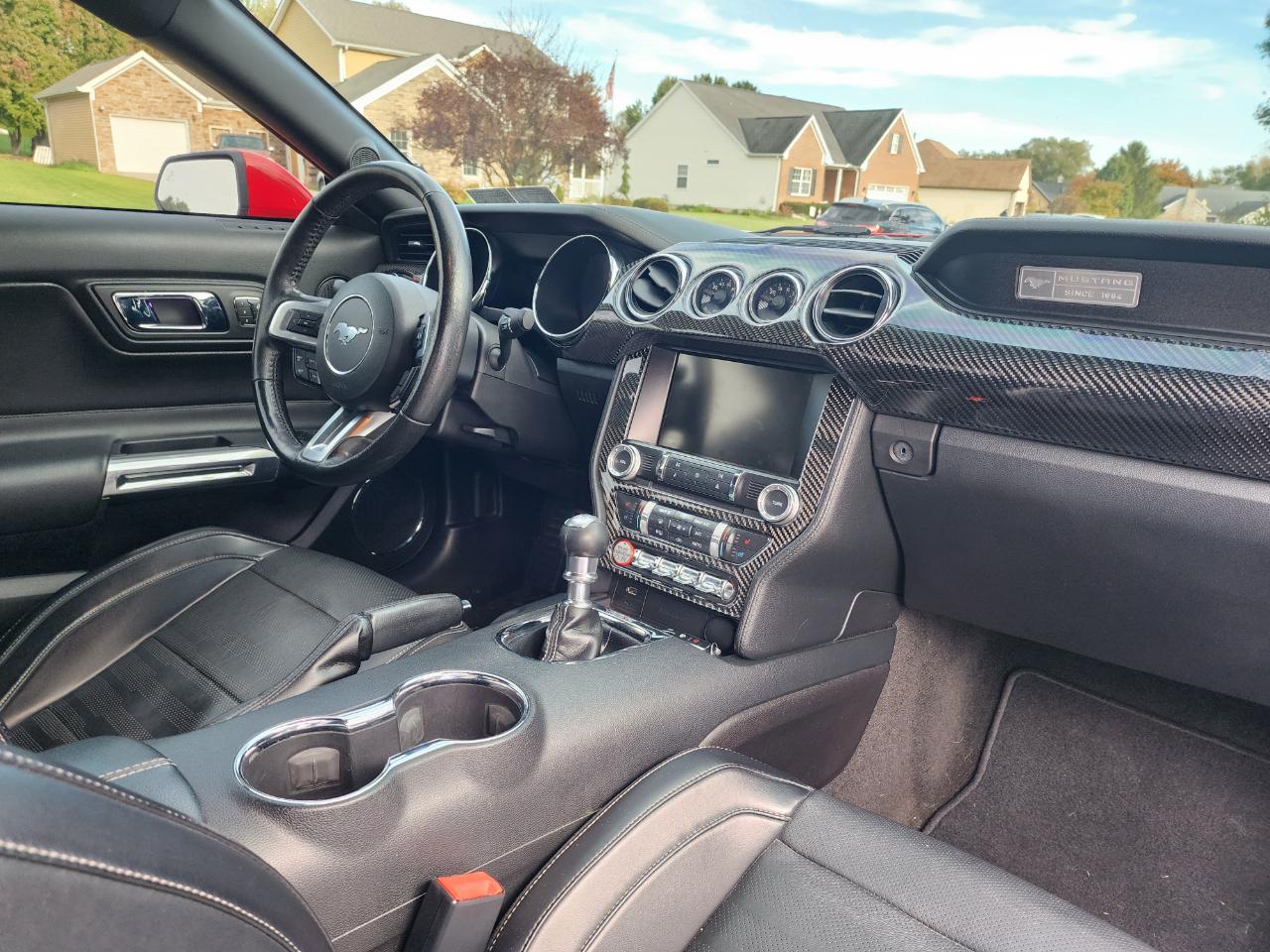 Ford Mustang 2dr Fastback GT Premium 2015