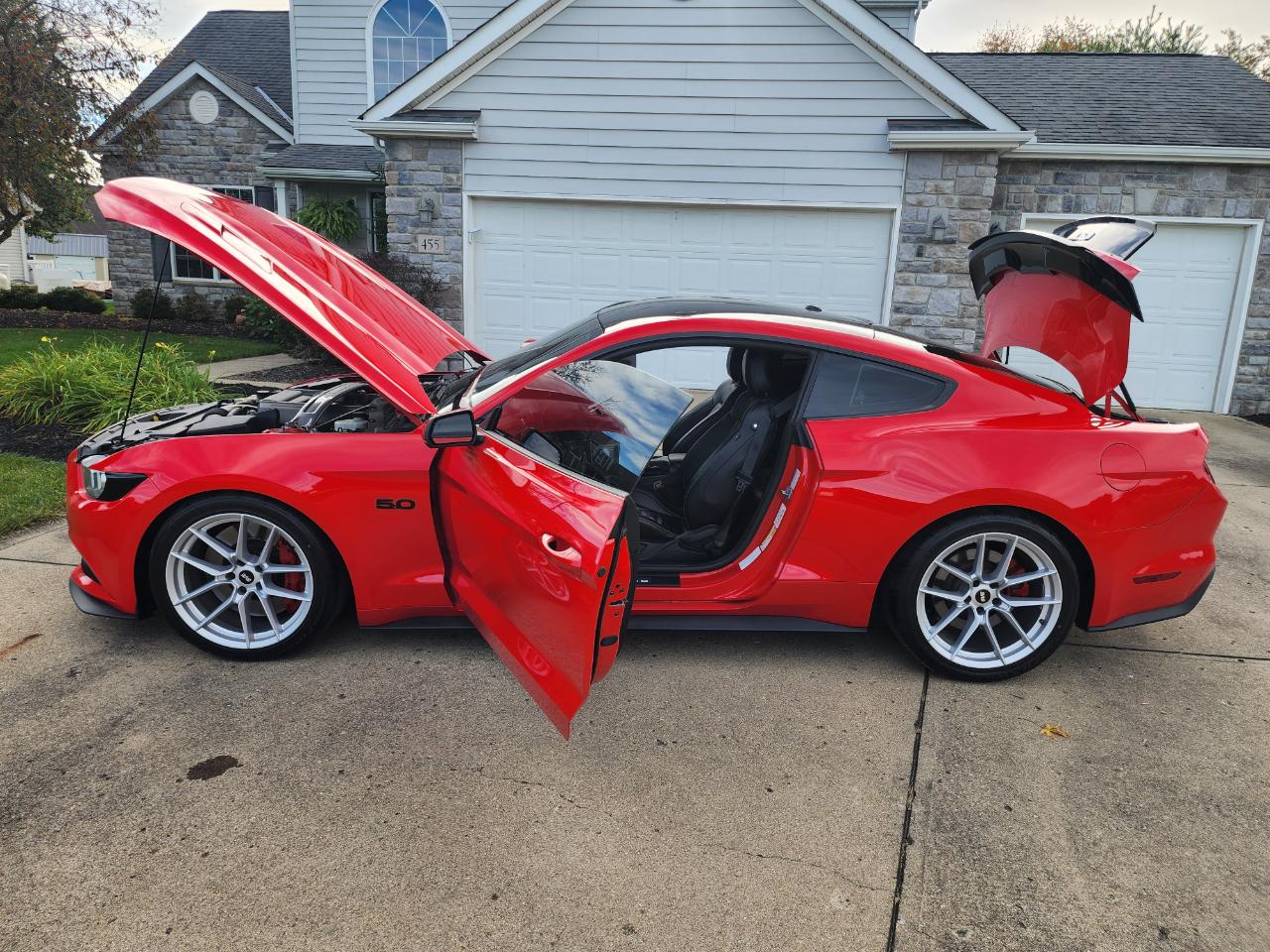 Ford Mustang 2dr Fastback GT Premium 2015