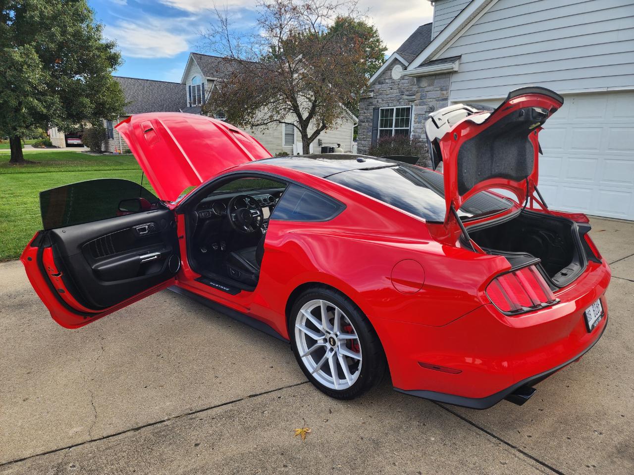 Ford Mustang 2dr Fastback GT Premium 2015