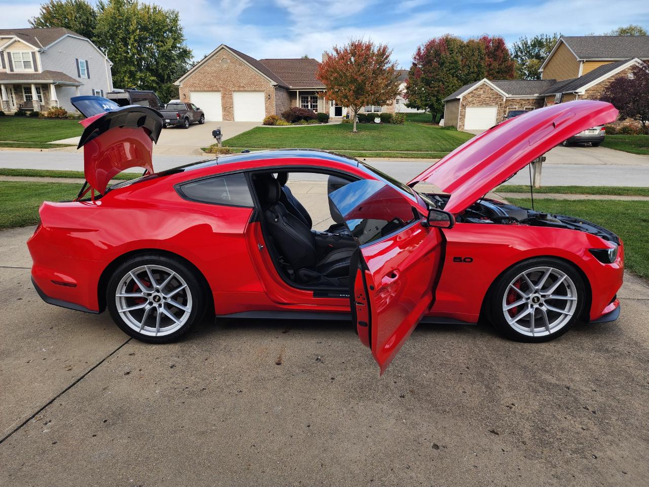 Ford Mustang 2dr Fastback GT Premium 2015