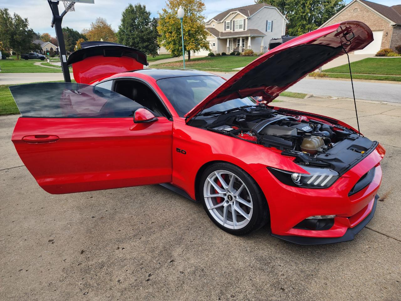 Ford Mustang 2dr Fastback GT Premium 2015