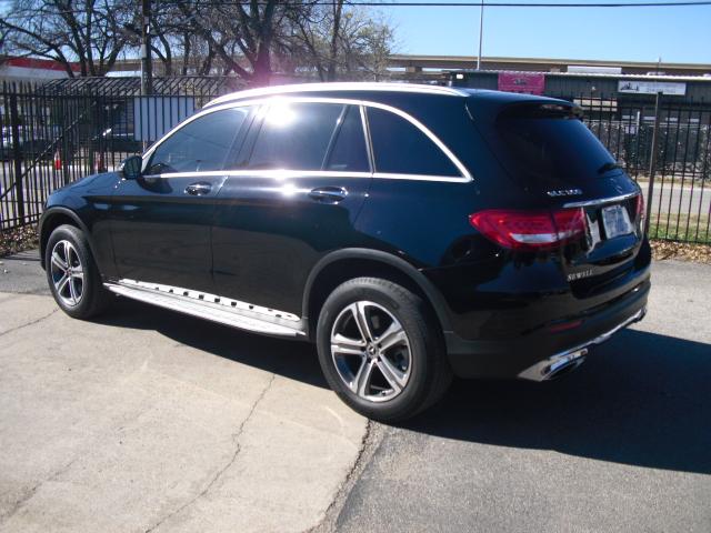 Mercedes-Benz GLC-Class GLC300 2019