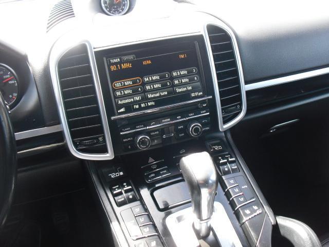 Porsche Cayenne Base 2016