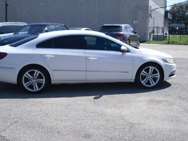 Volkswagen CC Sport w/Lighting Package 2013