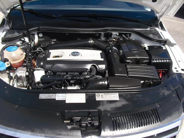 Volkswagen CC Sport w/Lighting Package 2013