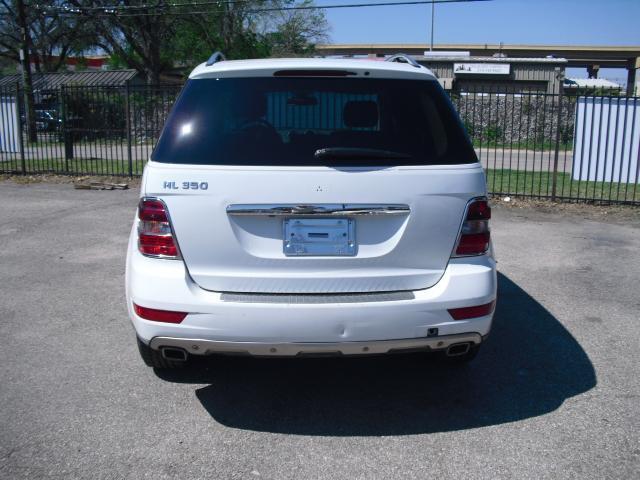 Mercedes-Benz M-Class ML350 2010