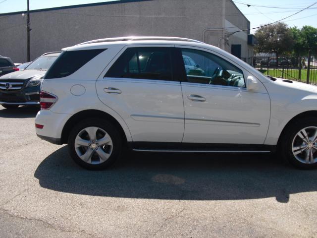 Mercedes-Benz M-Class ML350 2010