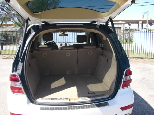 Mercedes-Benz M-Class ML350 2010