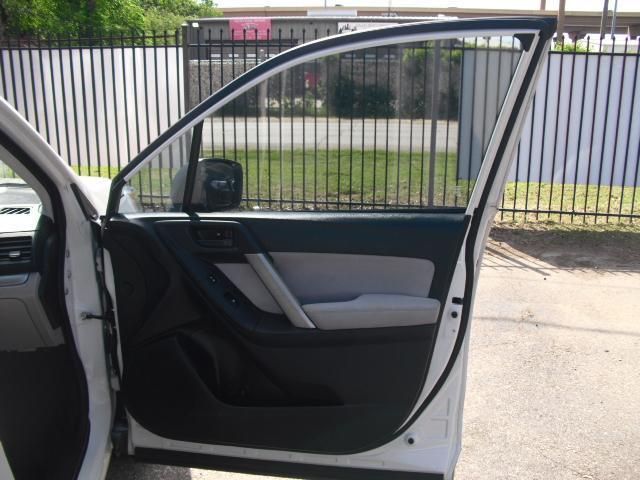 Subaru Forester 2.5i Premium 2015