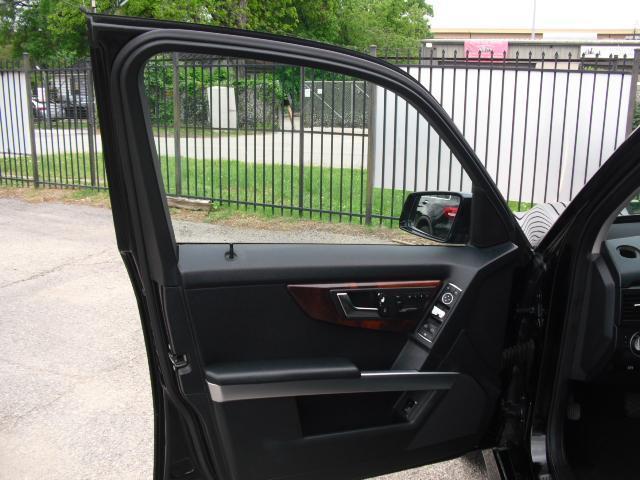 Mercedes-Benz GLK-Class GLK350 2012