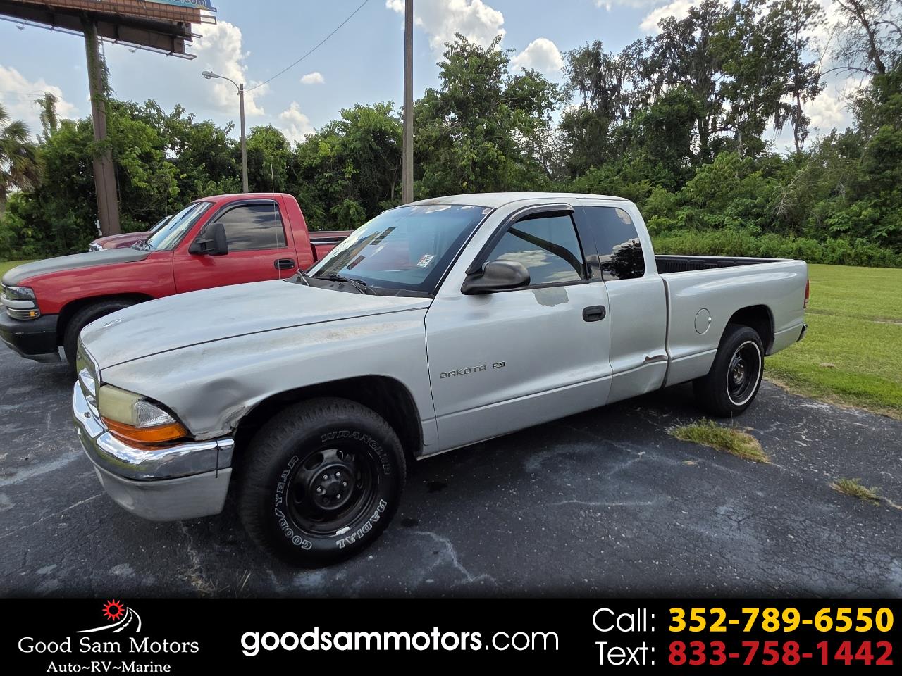 2001 Dodge Dakota Club Cab 131" WB Base