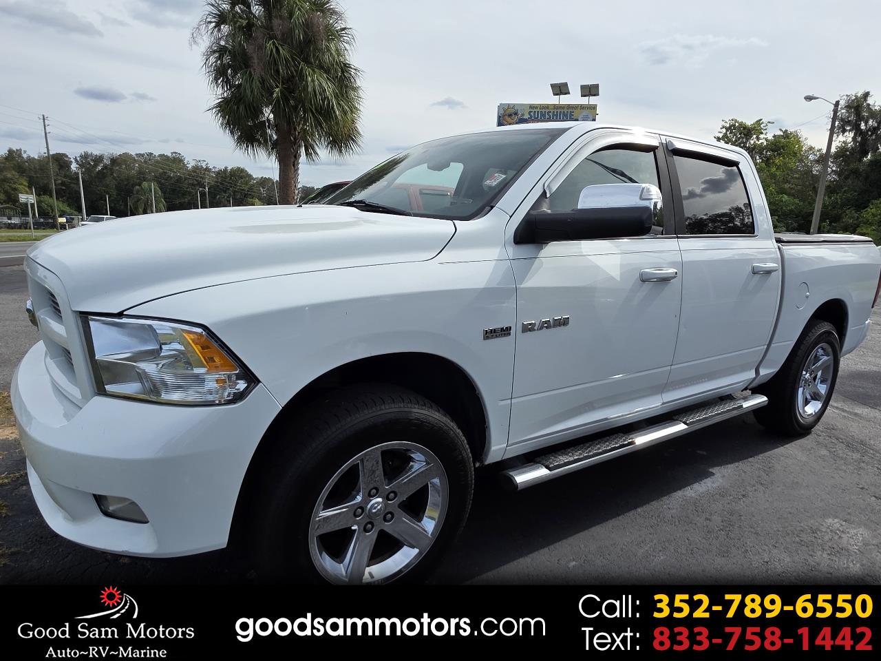 2010 Dodge Ram 1500 4WD Crew Cab 140.5" Sport
