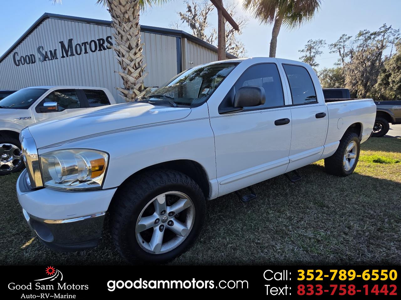 2006 Dodge Ram 1500 4dr Quad Cab 140.5 SLT