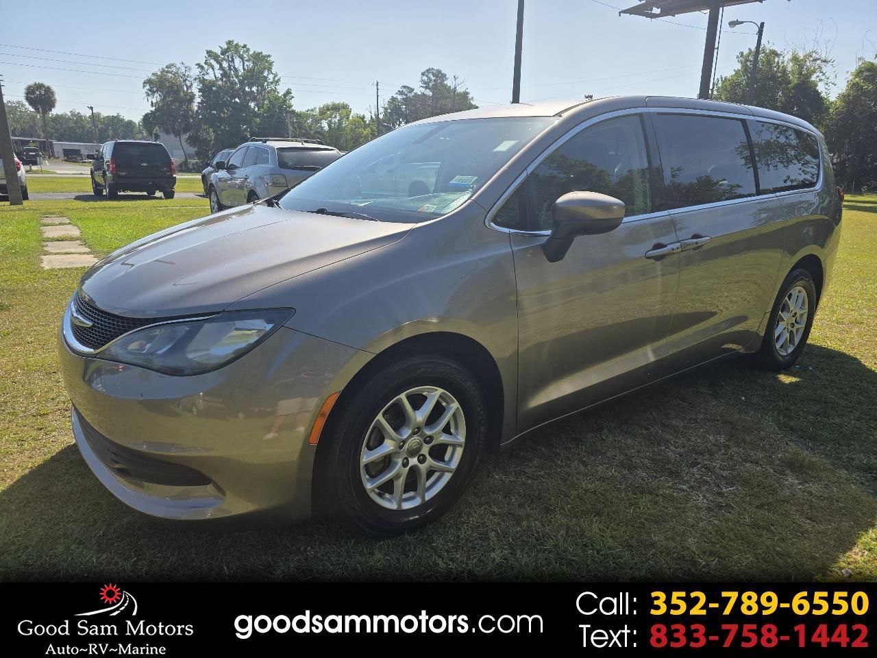 2017 Chrysler Pacifica Touring FWD