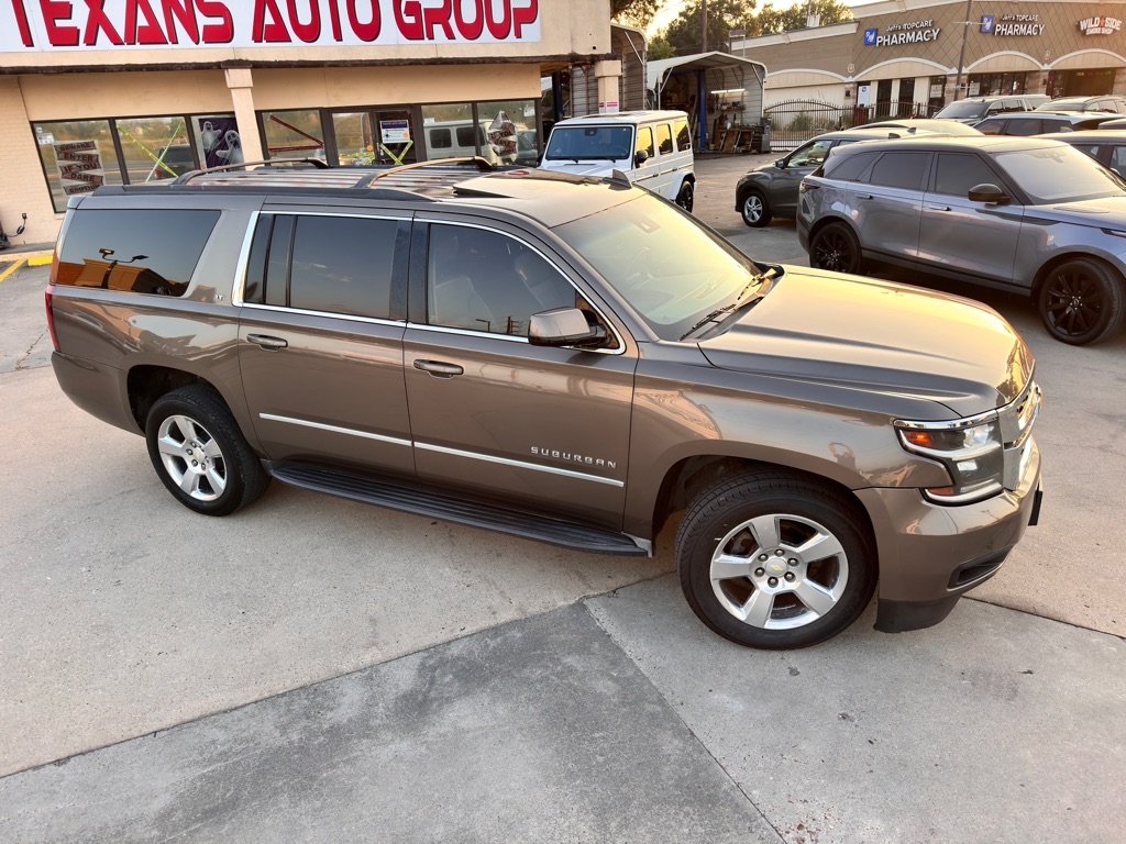 Chevrolet Suburban  2016