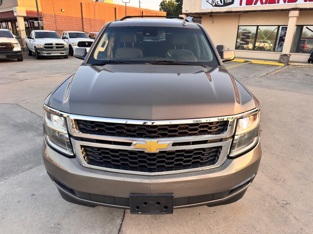 Chevrolet Suburban  2016